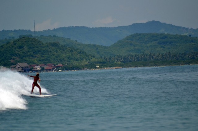 gropuk surfing lombok