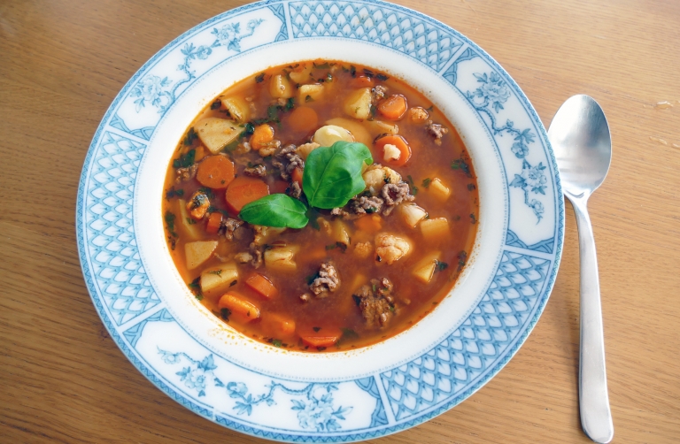 2 goda sopprecept: Maletköttsoppa & kräftsoppa (och tips på hur du får soppan mera mättande)